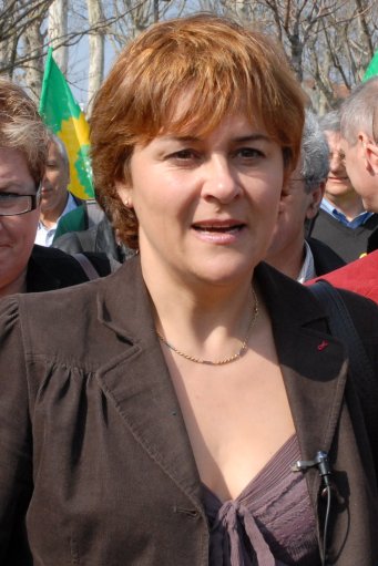 Dominique Voynet photographiée dans une manifestation